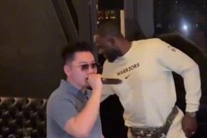 揽佬在追梦面前唱《大展宏图》，听得追梦一愣一愣的😂